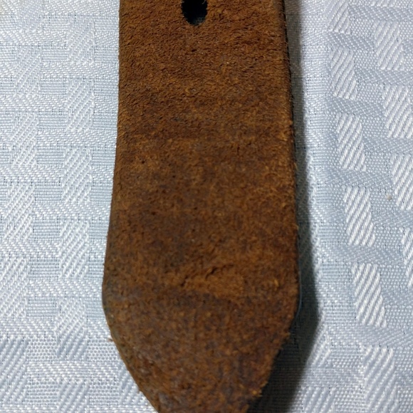 Levis Split Leather Belt w/ Brass Buckle - Picture 4 of 8